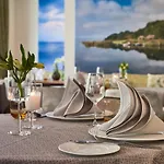 Hotel Seeschloss Sellin (Rugen)