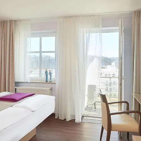 ジ－シュロス セ－リン ホテル 4*