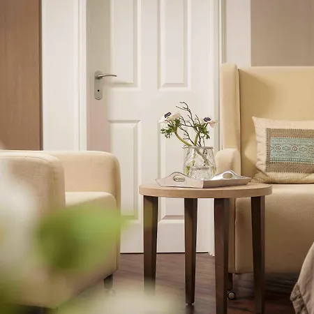 Seeschloss Hotel Sellin (Rugen)