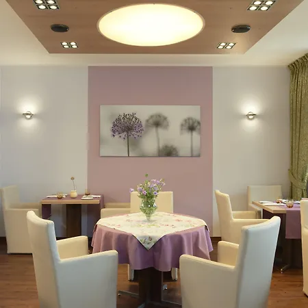 Hotel Seeschloss